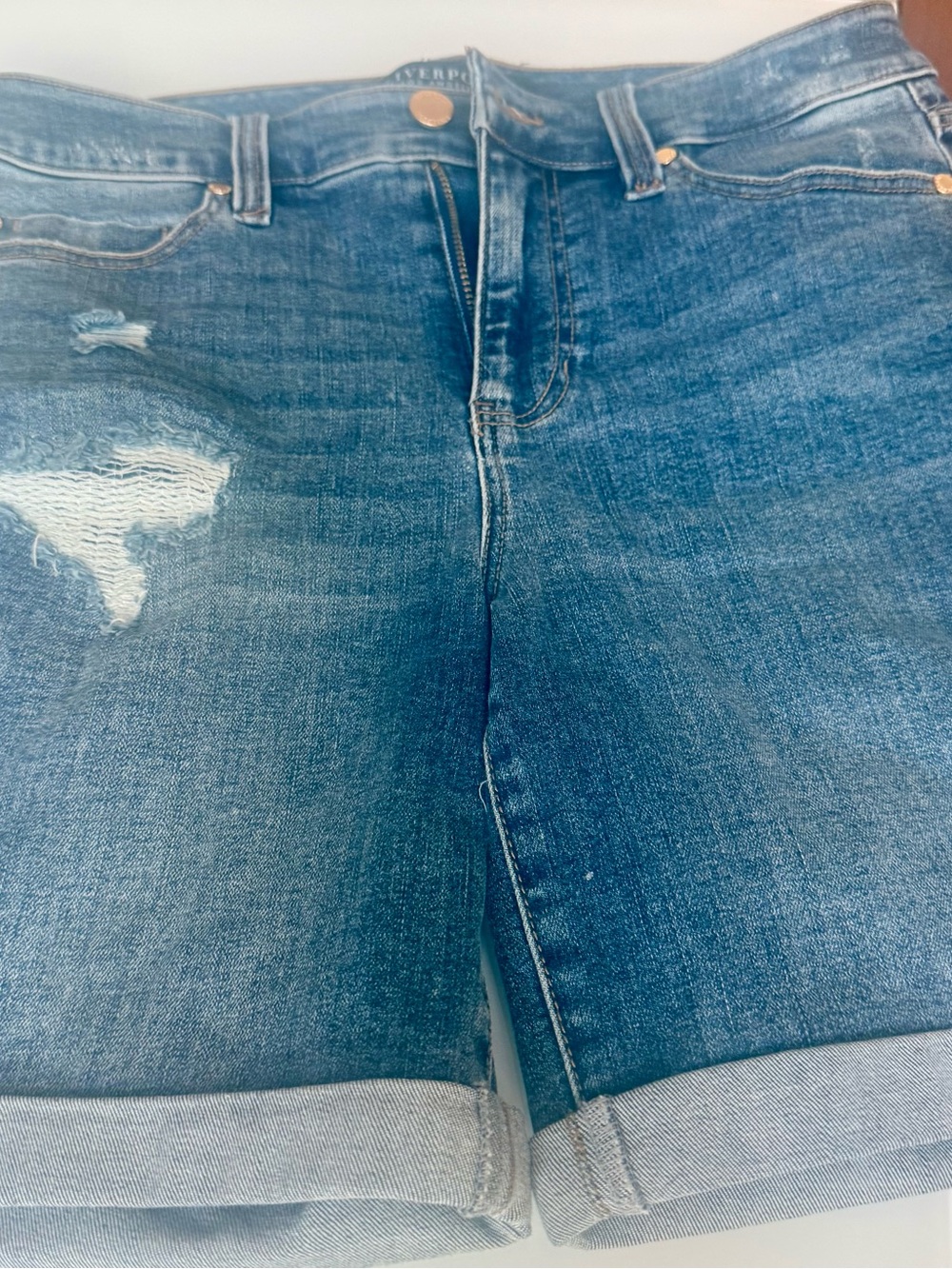 Liverpool Women’s Medium Blue Distressed Roll-Cuff Boyfriend Jean shorts
